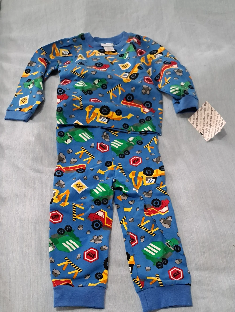 NWT Boys 2T  Blue Construction Trucks Pajama Set